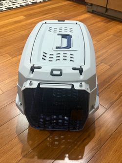 Hard Shell Pet Travel Carrier Crate 21x11.5 inches