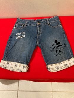 Women’s Size 7/9 Disney Mickey Mouse Cuffed Blue Jean Shorts | Denim