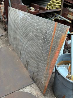 Aluminum diamond plate