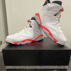 AIR JORDAN 6 RETRO
