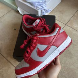 Nike Dunk Retro Low Unlv