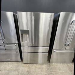 Electrolux Four Door French Door Refrigerator Z 2V