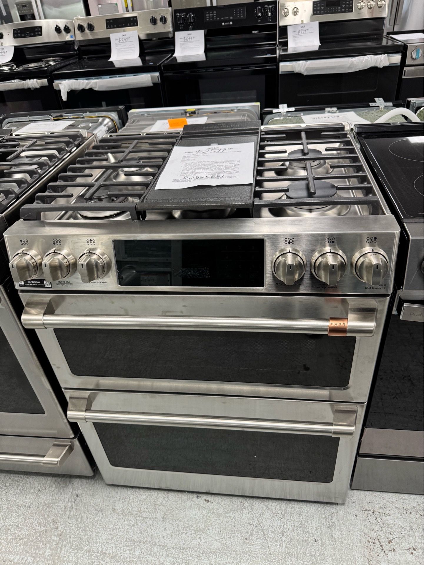 Café 30” slide in double oven gas range with air fly