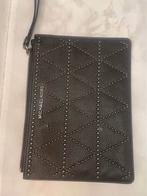 Michael Kors Jet Set XL Wristlet