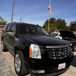 2010 Cadillac Escalade Hybrid for sale.