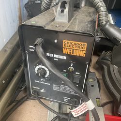 Chicago Electric 125 Amp Flux Core Wire Welder.
