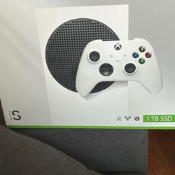 1 TB Xbox Series S No Controller