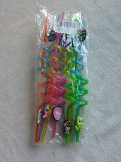 10 Reusable Easter Straws