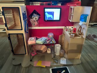 Vet play set. Our Generation.