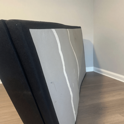 2017 Leggett &amp; Platt Queen Adjustable Bed Base – Like New, Zero Gravity - Baltimore, MD
