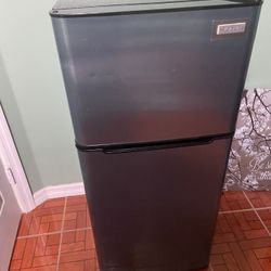 Frigidaire Mini Refrigerator For Sale