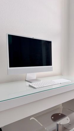 Apple iMac 24-inch 2024 M4 16GB RAM 256 GB