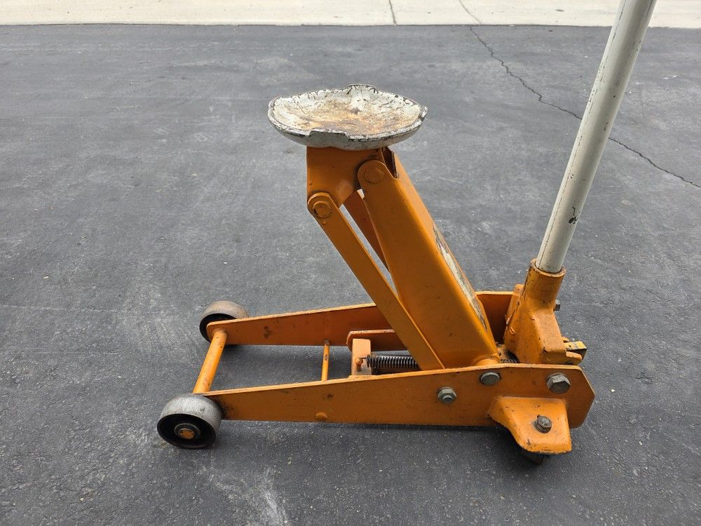 Floor Jack 2 Ton Capacity 
