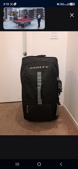 Oakley luggage ..