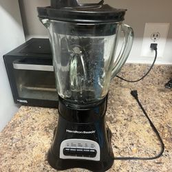 Hamilton beach Blender 