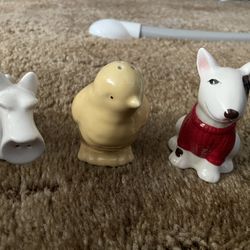 Random Single Salt and Pepper Shakers