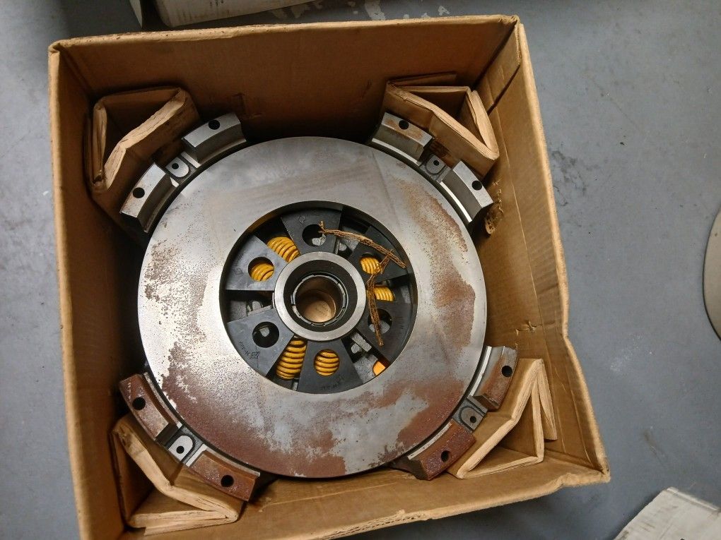 Newstar Semi Truck Clutch