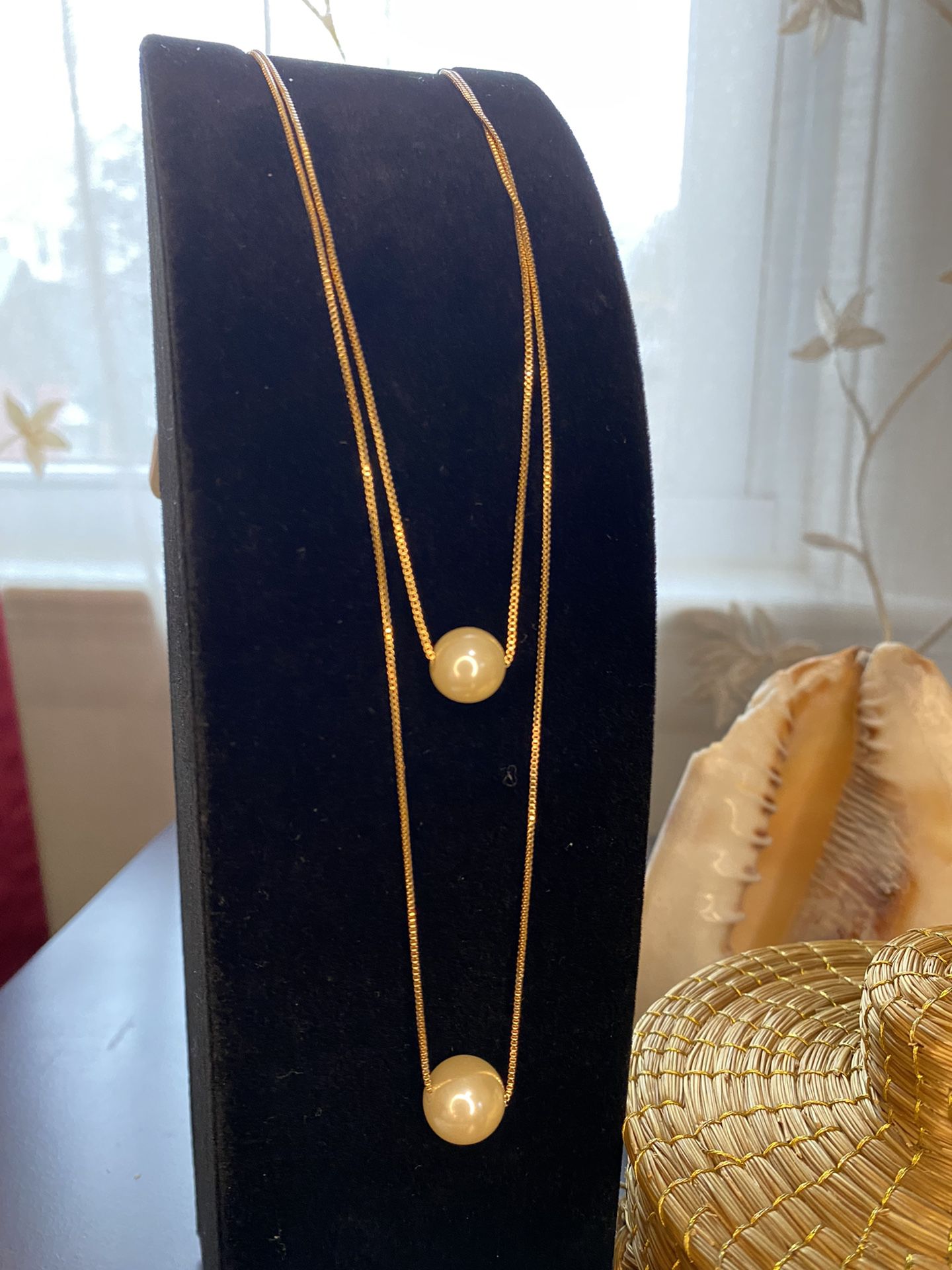 Pearl Gold-plated Two Tier Necklace. 