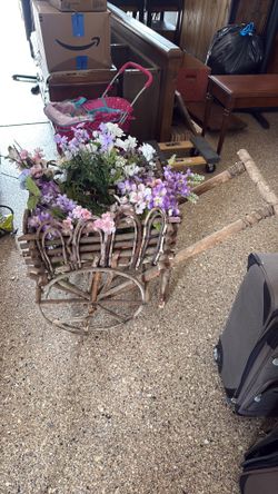 Cute decor flower wagon
