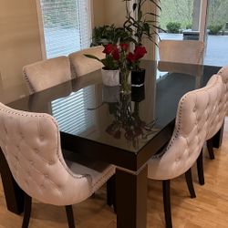 Dining Table With Chairs 