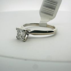 14k White Gold Princess-Cut Solitaire Diamond Ring