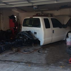 Ford 2002 250 SD Good Vin Make Offer 