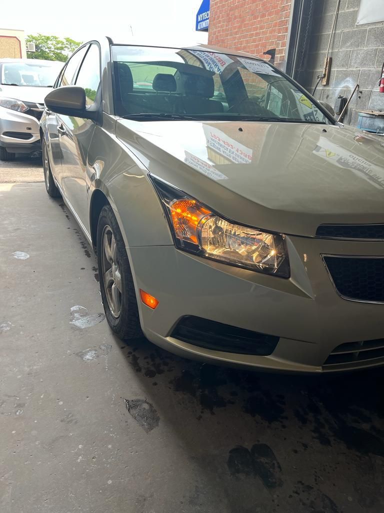 Chevy Cruz 2014