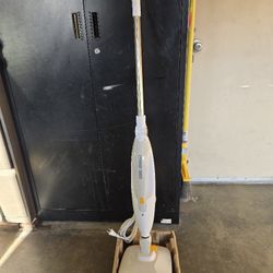 ROCK ROCKER STEAMER MOP