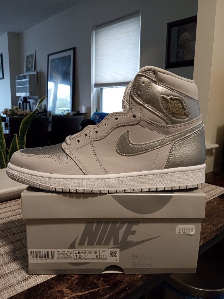 Size 10 Brand New Og All