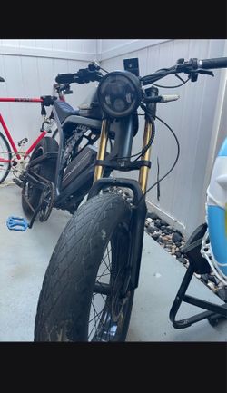 Akez E-Bike up for Sale/Trades