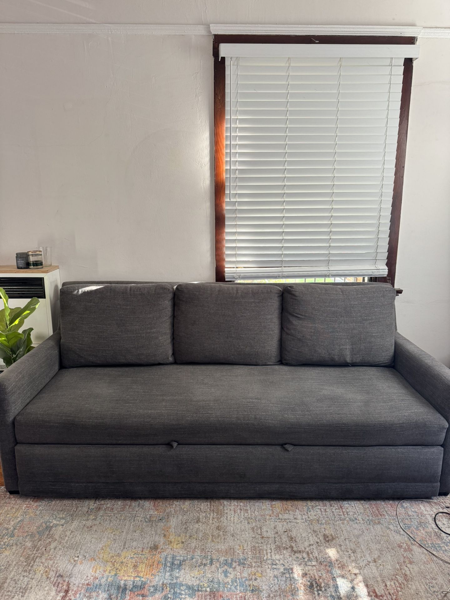 Crate And Barrel Couch Queen Sleeper Dropped Price! for Sale in San