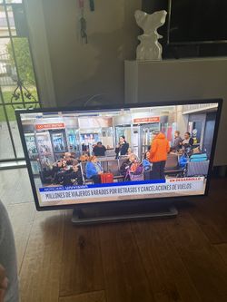 Toshiba Tv 42” Not Smart Tv 