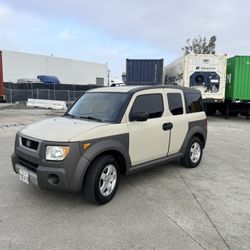 2005 Honda Element