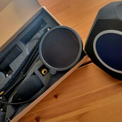 Home Recording, Podcast Mic, and Pop Filter Bundle.