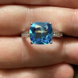  Aquamarine White Gold Ring