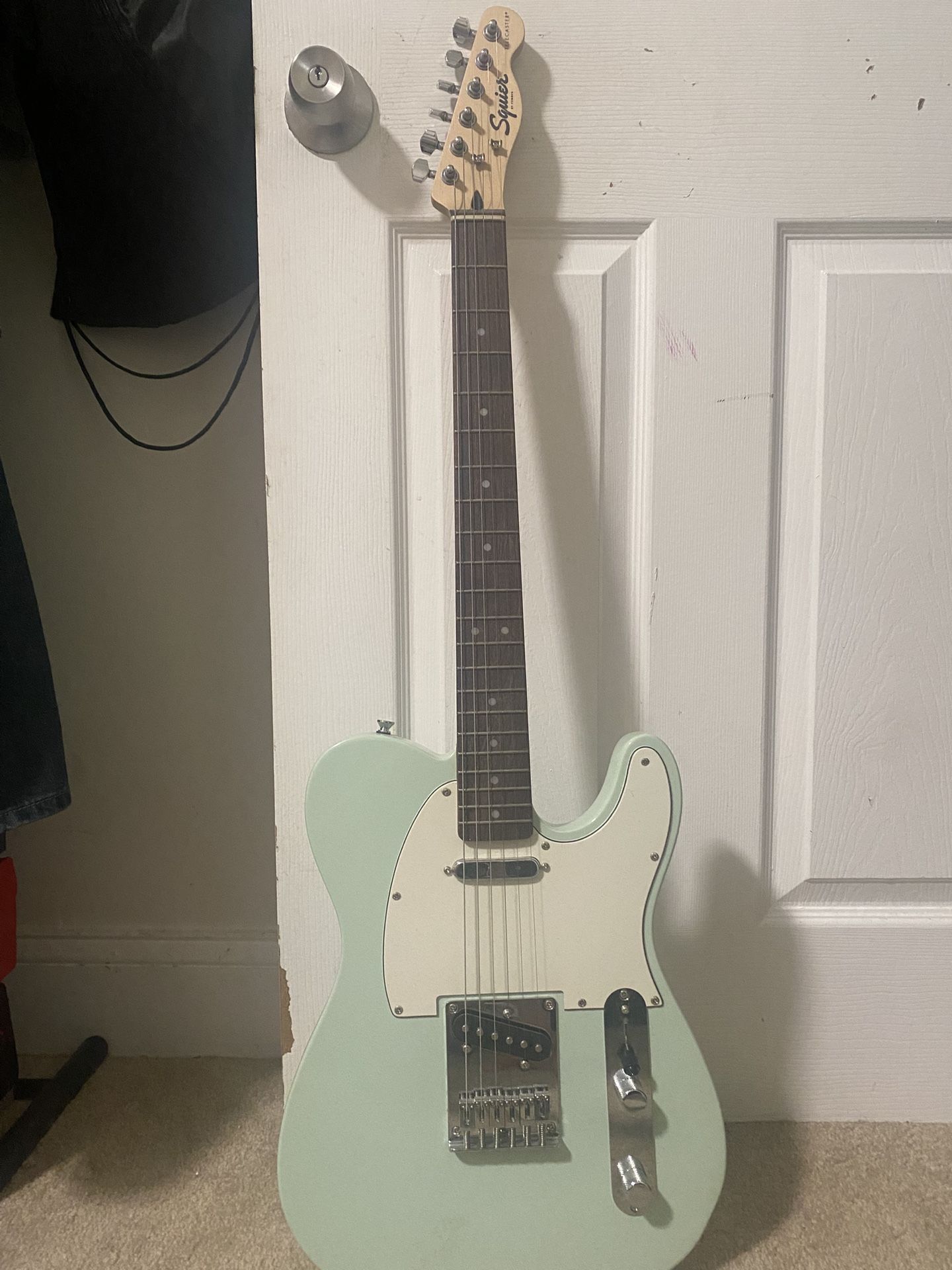 Squier Sonic Telecaster Laurel Fingerboard Limited-Edition Electric Guitar Sea Green