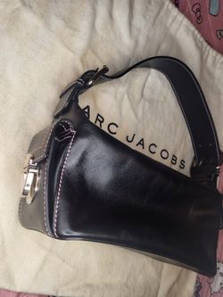 Y2k Marc Jacobs #Susannahbag variant ??  rare black leather pink shoulder bag