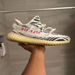Yeezy 350 Zebra V2 
