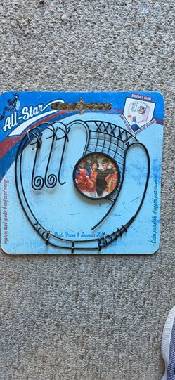 All-star frame / hang keys
