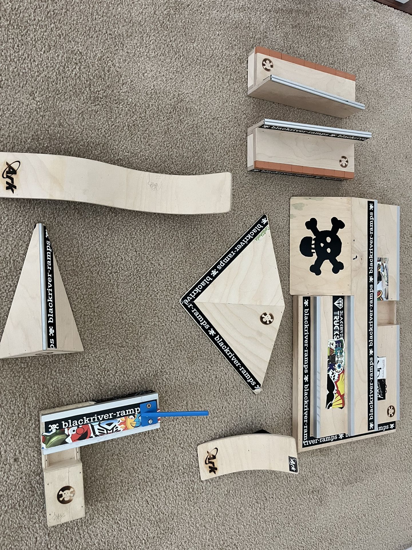 Tech Deck Ramps - Fingerboard Ramps - Black river Ramps - Techdeck Fingerboards