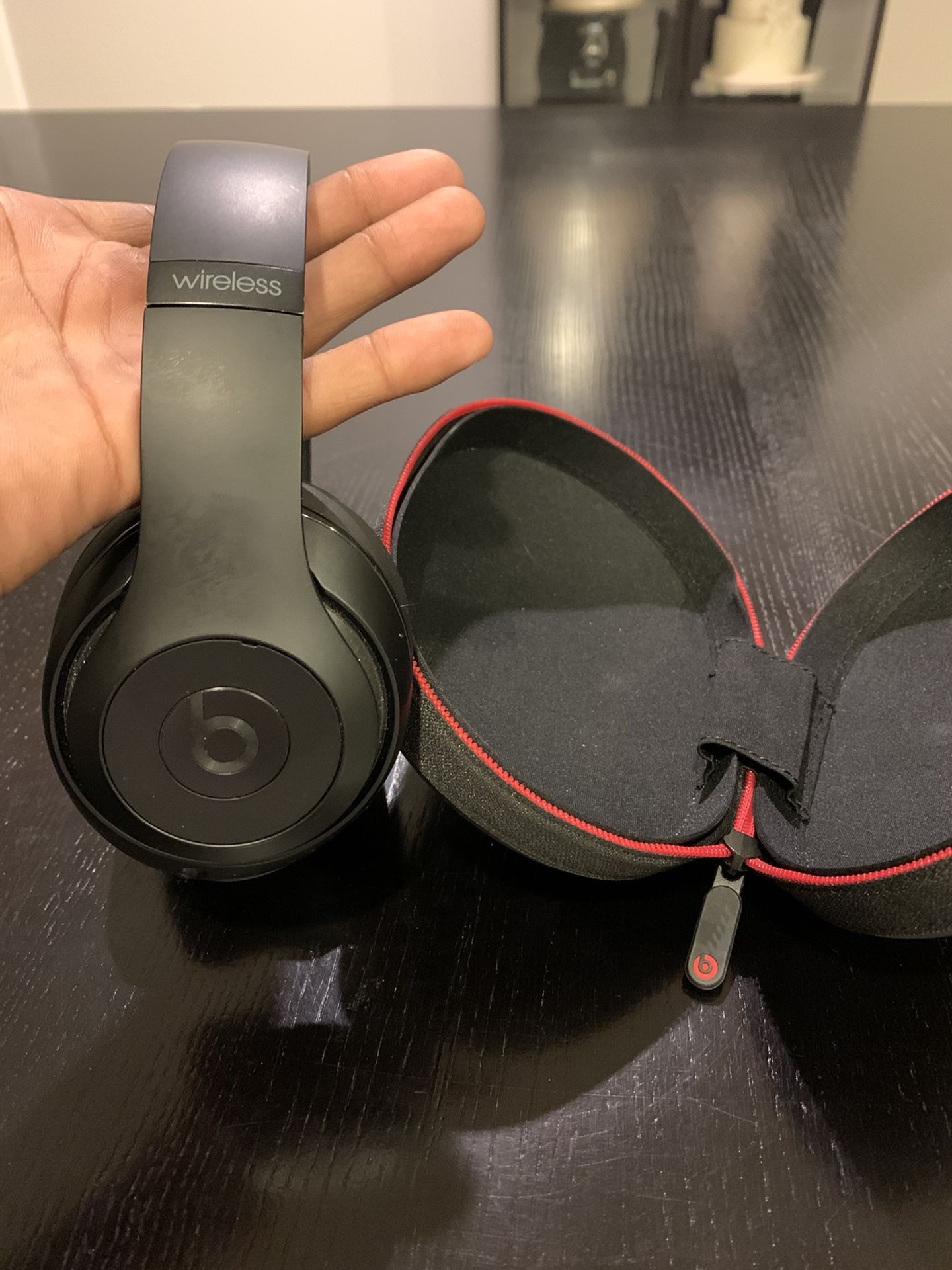 Beats Studio2 Wireless