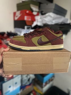 Mens Nike dunk low sb 