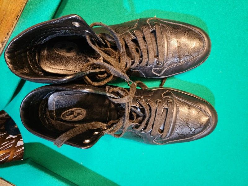 Gucci Shoes,,Gucci Shoes Hight Top,,Gucci Black Shoes,GUcci Shoes For Men,,