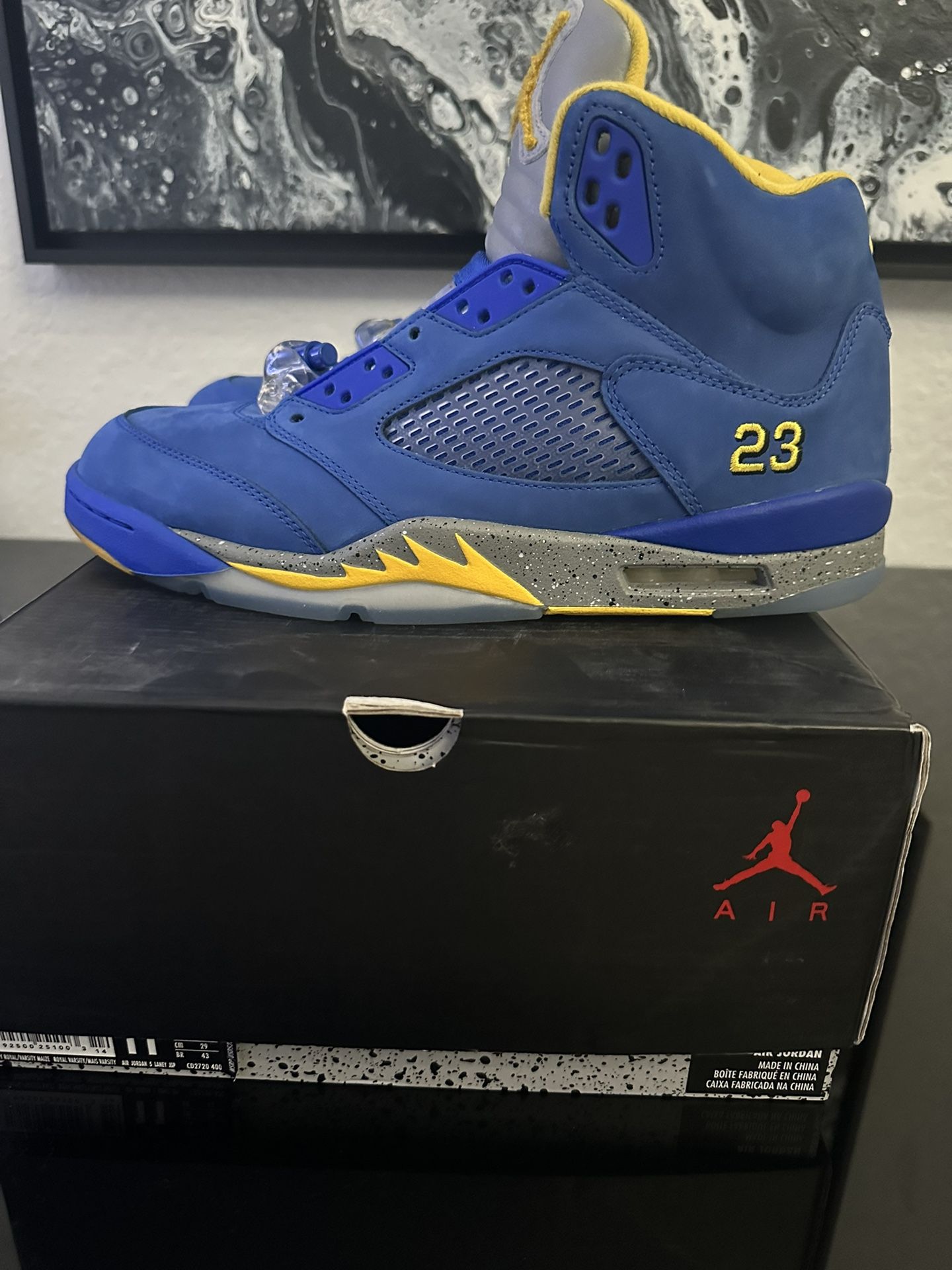 Air Jordan 5 Retro “Reverse Laney”