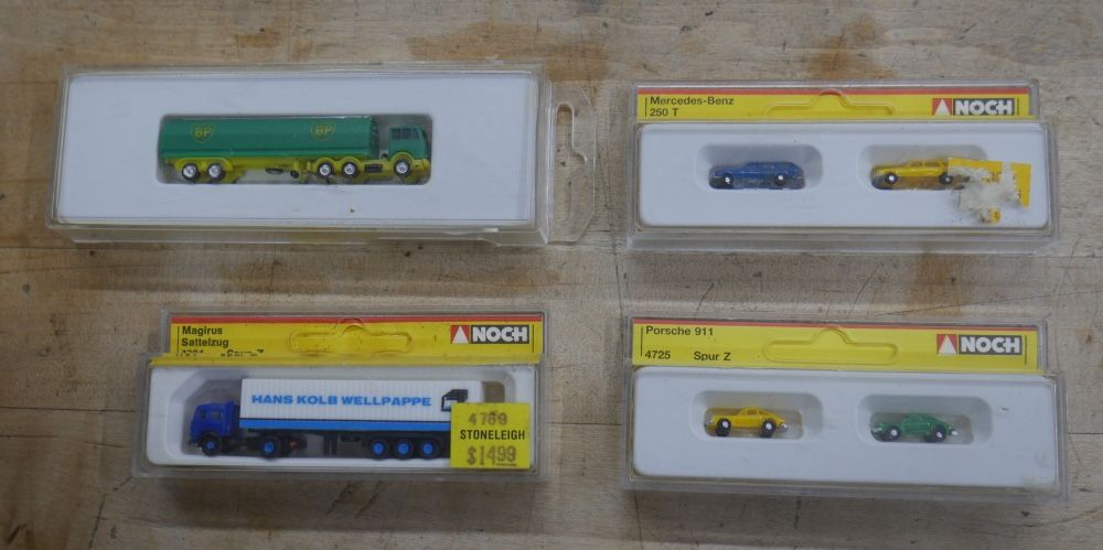LOT 4 NOCH CARS FOR ELECTRICAL TRAIN BESTELL Nr. 4741 ; 4725 Porsche 911 Spur Z Fur Marklin mini-club ; 4724 Mercedes- Benz 250 T Spur Z ; 4784 Magiru