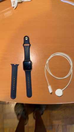 APPLE WATCH SE (40mm)