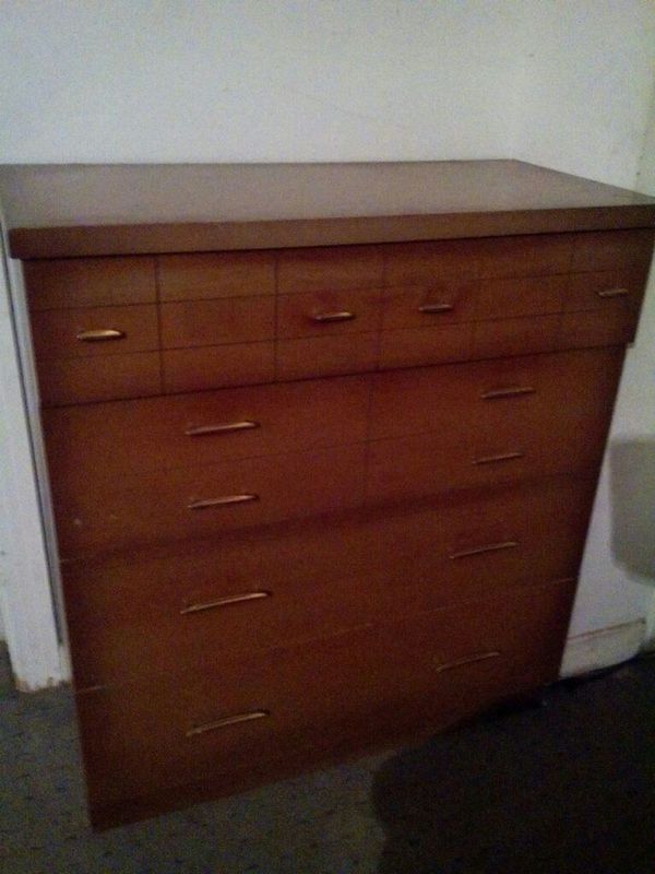 Vintage Harmony House Highboy Chest Of Drawers For Sale In Fort