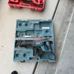Makita Saw
