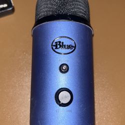 Blue yeti Professional Microphone With Adjustable Stand