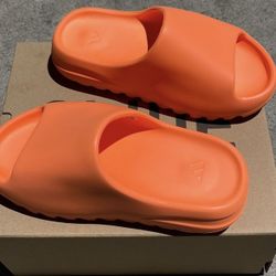 Yezzy Slides 5